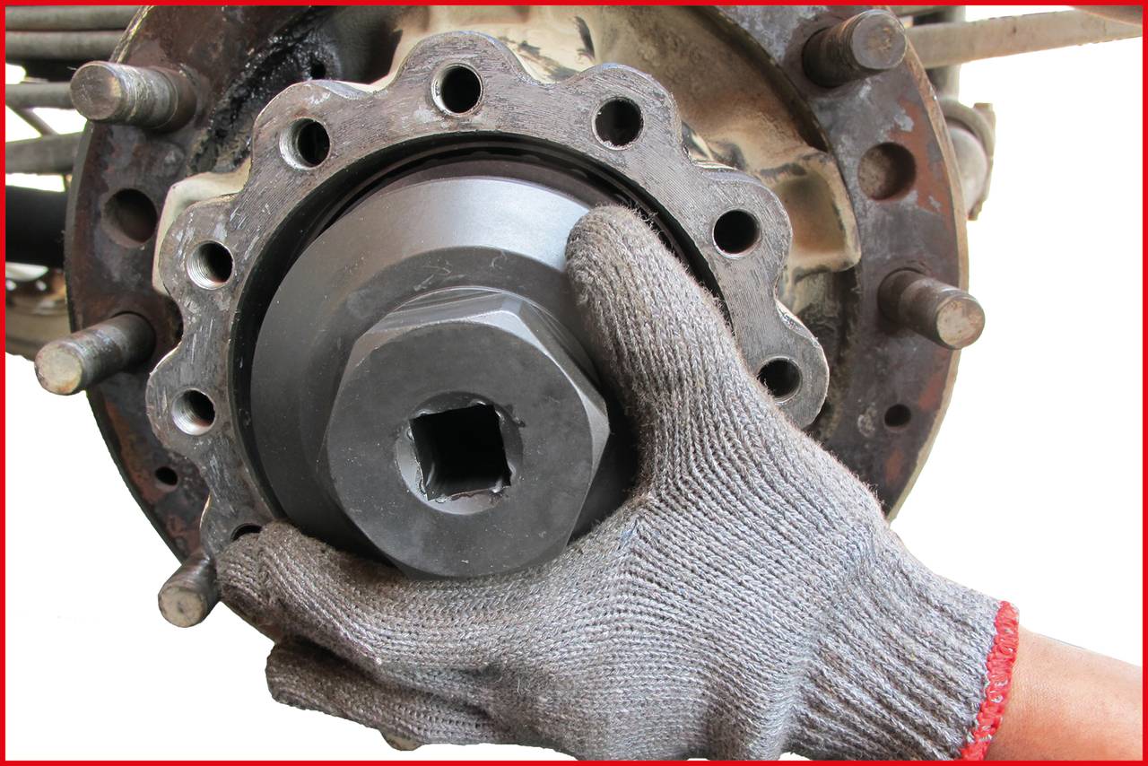 KS Tools 3/4" Nutmuttern-Schlüssel mit 6 Zapfen für Mercedes und MAN 450.0169