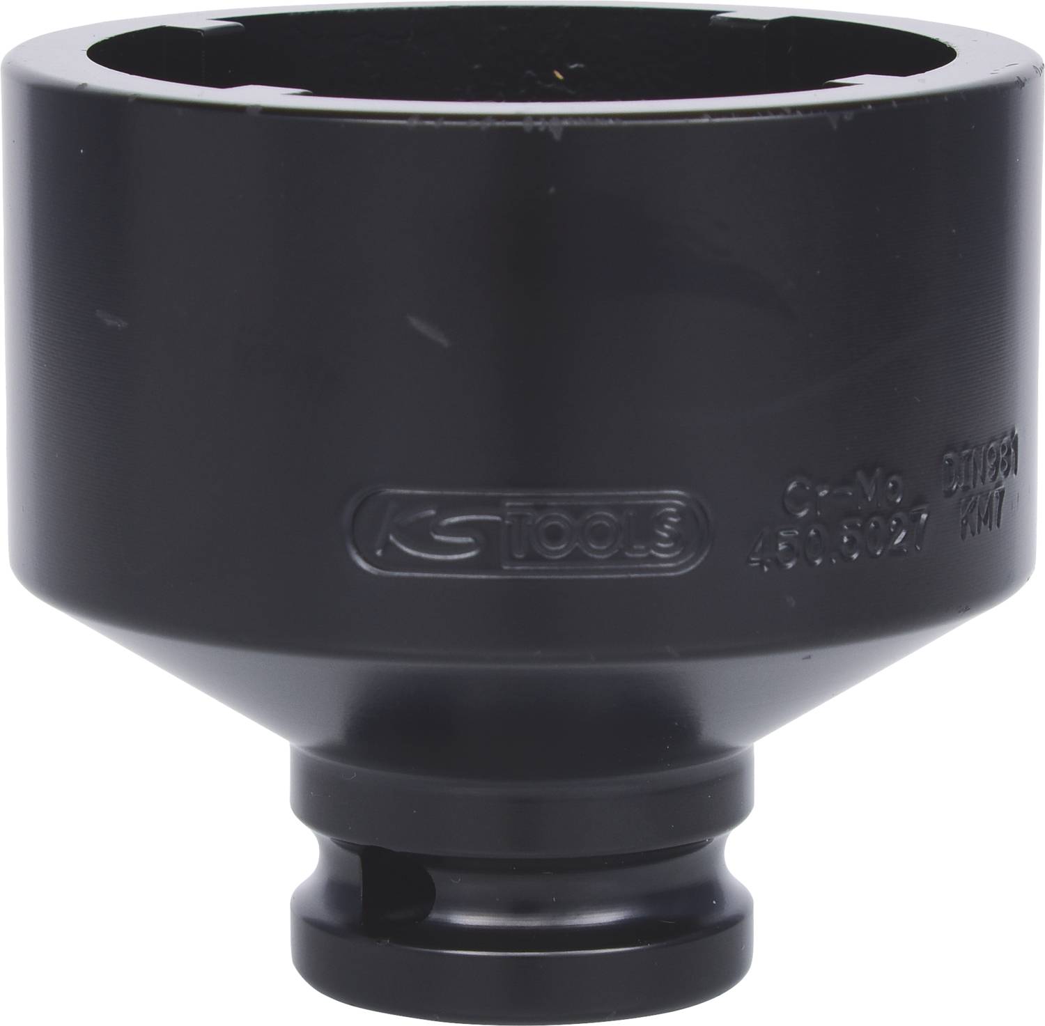 Schwarzes zylinderförmiges Teil aus Metall mit breitem Rand und schmalem Ende, möglicherweise ein Zubehör für technische Anwendungen.