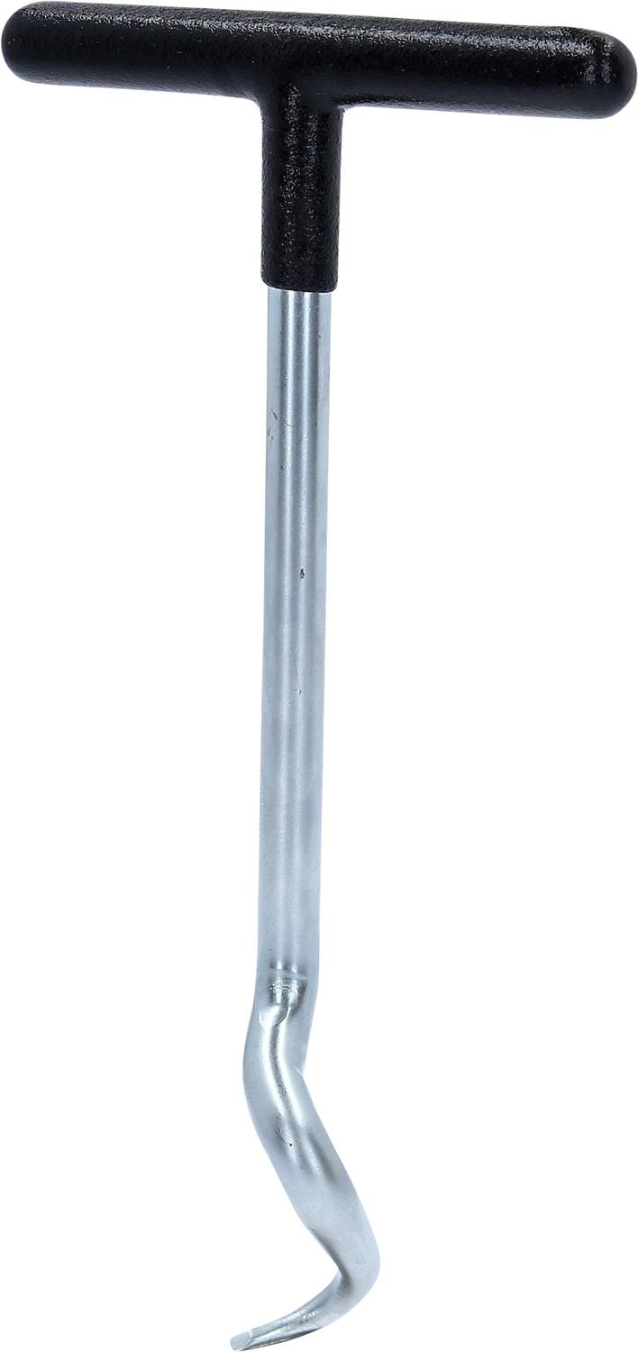 Ein T-förmiges Werkzeug mit einem metallischen, gebogenen Haken am Ende, verwendet zum Entfernen von Unkraut oder Wurzeln aus dem Boden.