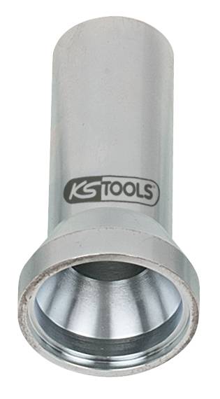 Metallische Stecknuss mit glatter Oberfläche und der Aufschrift 'KS TOOLS'. Verwendet für das Lösen oder Festziehen von Schrauben.