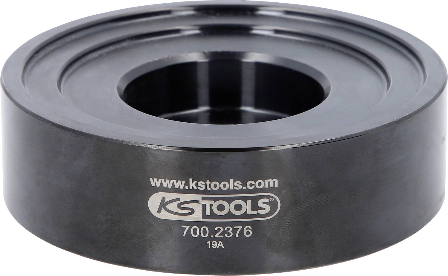 Schwarzes metallisches zylindrisches Werkzeug mit zentralem Loch, auf der Seite mit „KSTOOLS