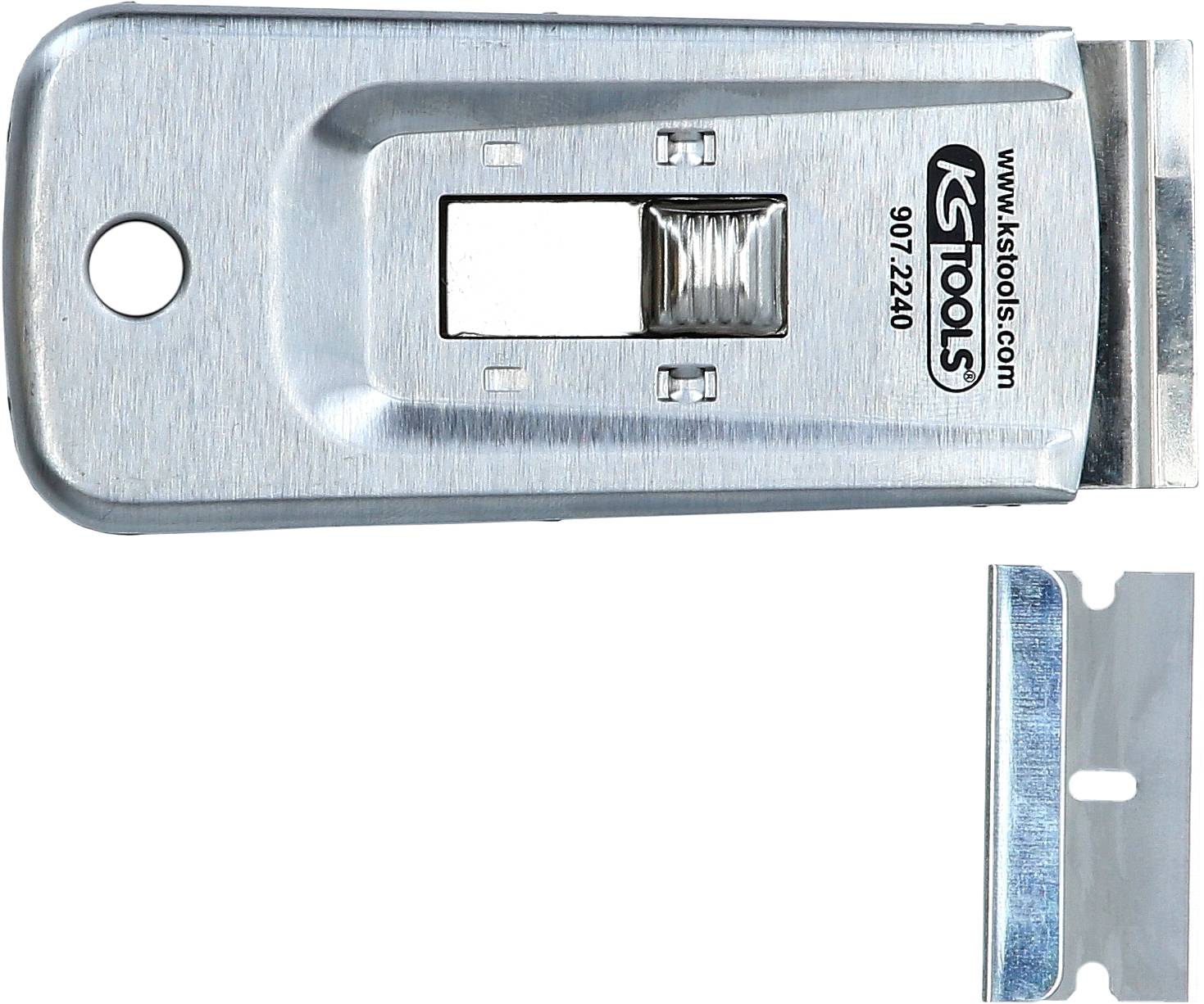 Metallschaber mit auswechselbarer Klinge und Loch zur Aufhängung. Markenname und Modellnummer sind aufgedruckt.