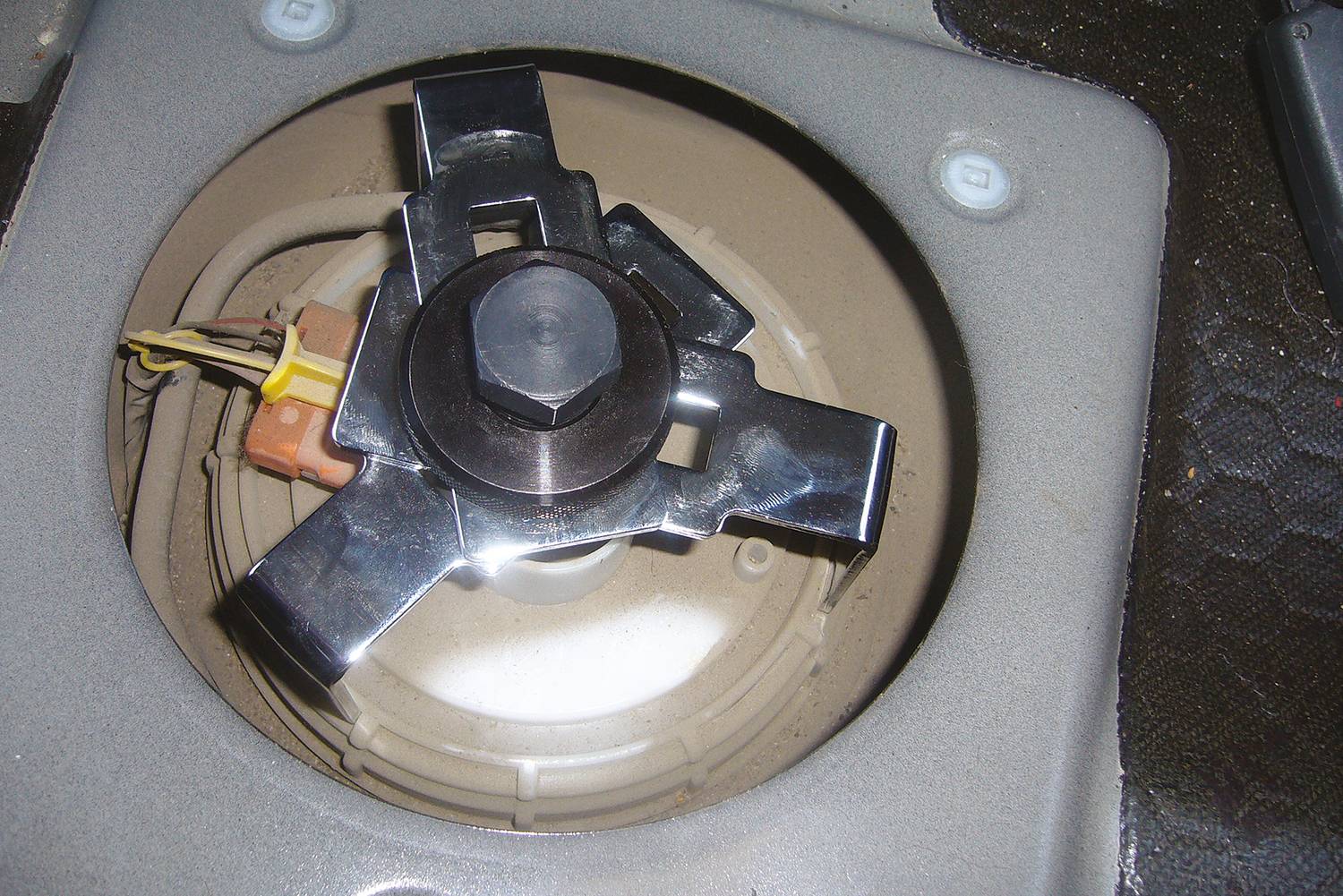 Brilliant Tools BT536007 Tankgeberschlüssel, 3-Arm