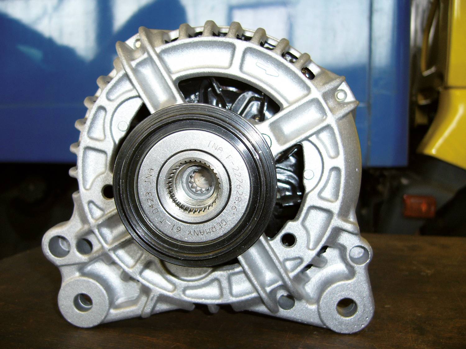 Brilliant Tools BT571020 Lichtmaschinen Bit- und Steckschlüssel-Satz, 18-tlg