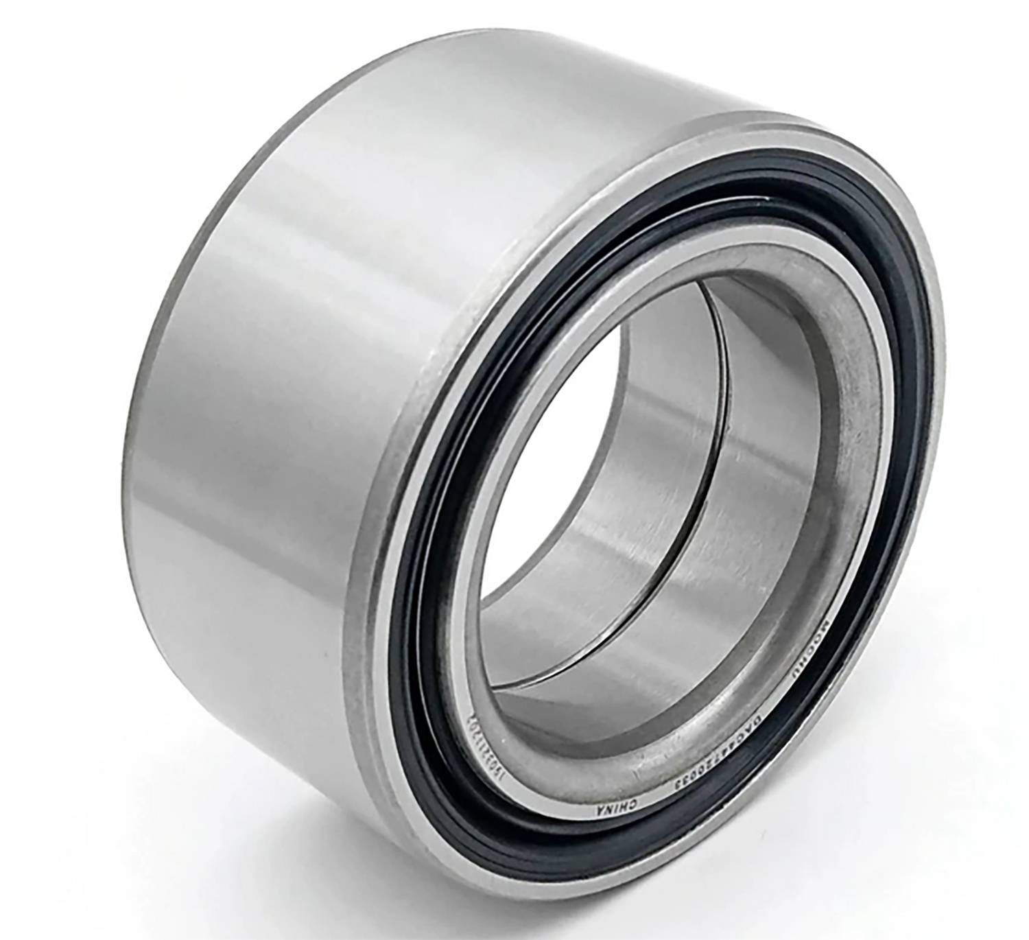 Ein silberfarbenes Kugellager aus Metall, zylindrische Form, konzentrisch angeordnete Teile sichtbar, für Maschinenbauanwendungen geeignet.