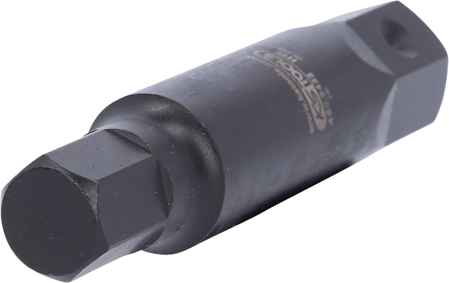 Ein schwarzer Adapter aus Metall mit zwei unterschiedlich großen Sechskantenden, möglicherweise für den Einsatz in einer Steckschlüsselverbindung.