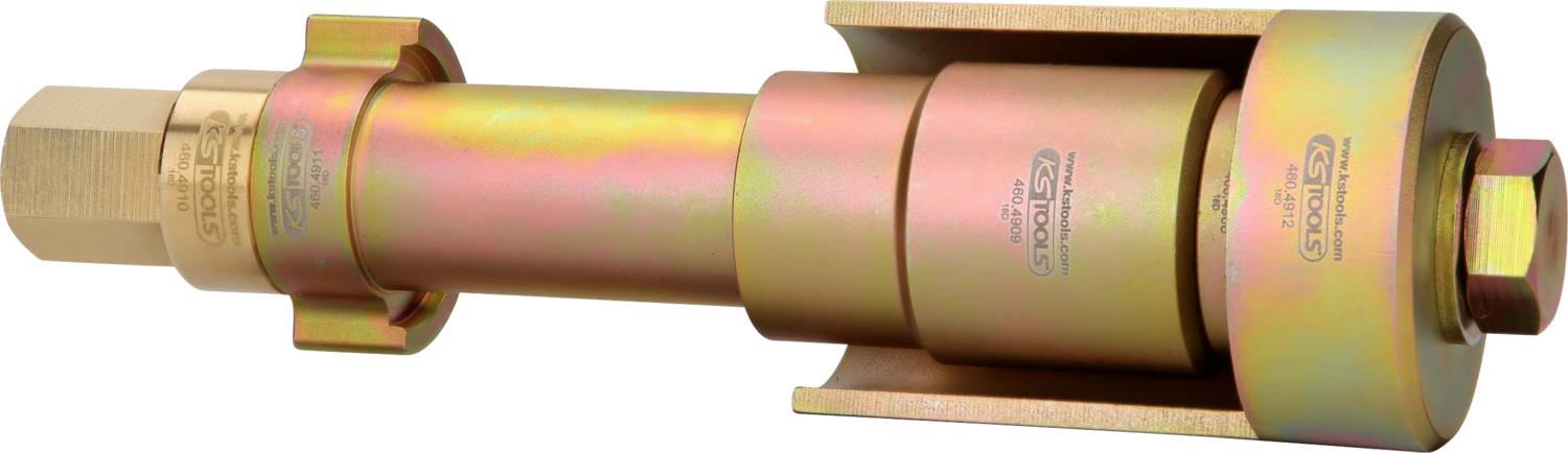 Ein goldfarbenes, zylindrisches Werkzeug mit Schraubgewinde, möglicherweise ein Abzieher oder hydraulischer Zylinder, auf weißem Hintergrund.