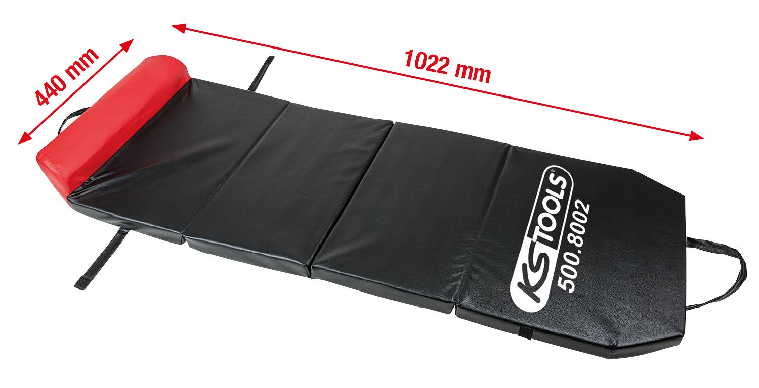 Schwarze Klappmatte mit rotem Kopfteil, seitlichen Griffen und den Maßen 1022 mm x 440 mm. Bedruckt mit 'KS Tools 500.8002'.