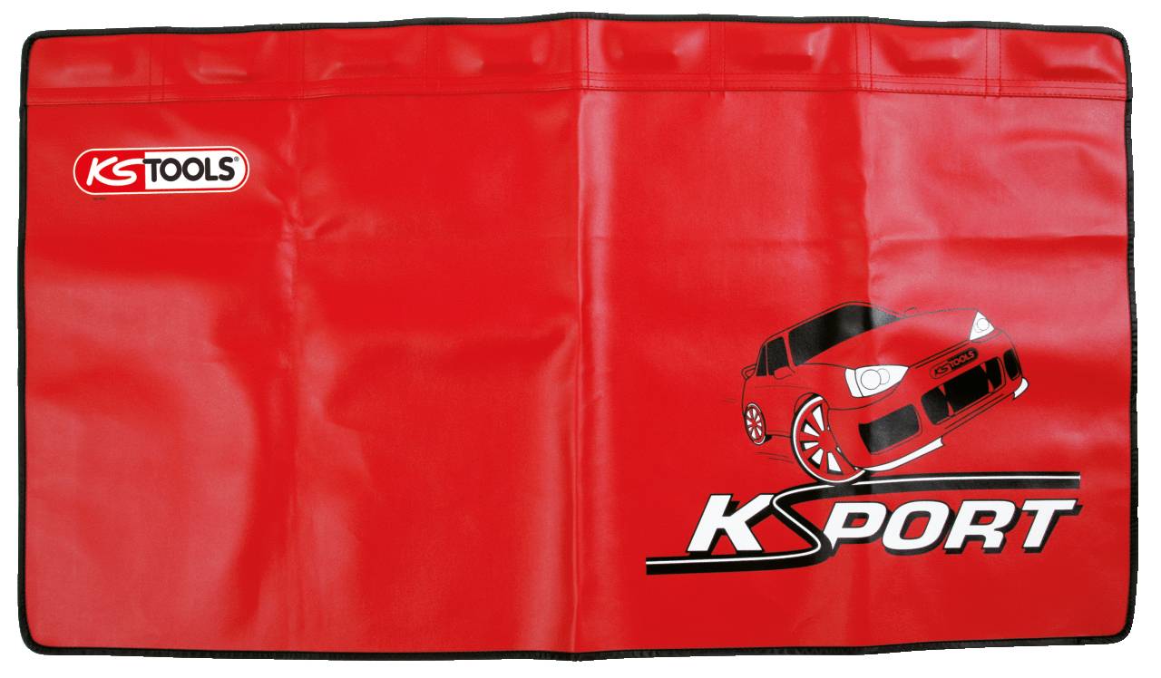Rote Werkstattmatte mit schwarzem Rand. Aufdruck: 'KS Tools' und 'K Sport'. Illustration eines Autos in Schwarz und Weiß.