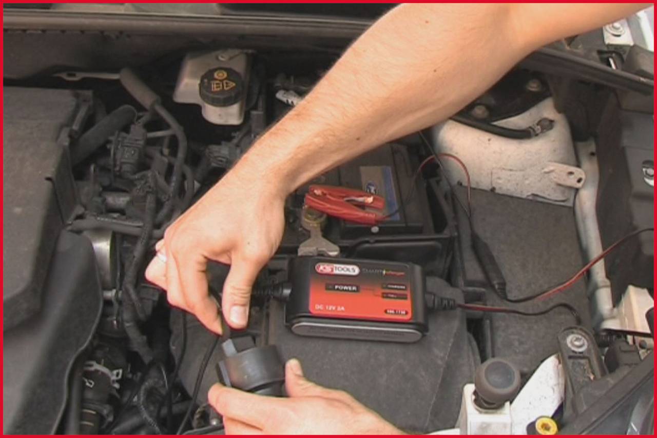 KS Tools 550.1730 Kfz-Ladegerät 2A