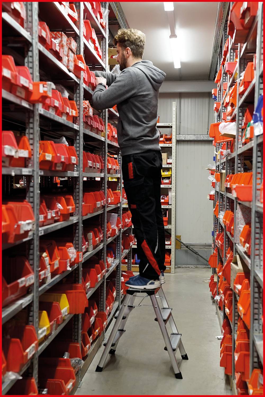 KS Tools 800.0965 Stufen-Stehleiter