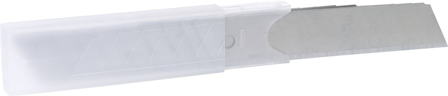Ein Ersatzklingenpaket für ein Teppichmesser, bestehend aus mehreren silbernen Klingen in einer transparenten Kunststoffhülle.