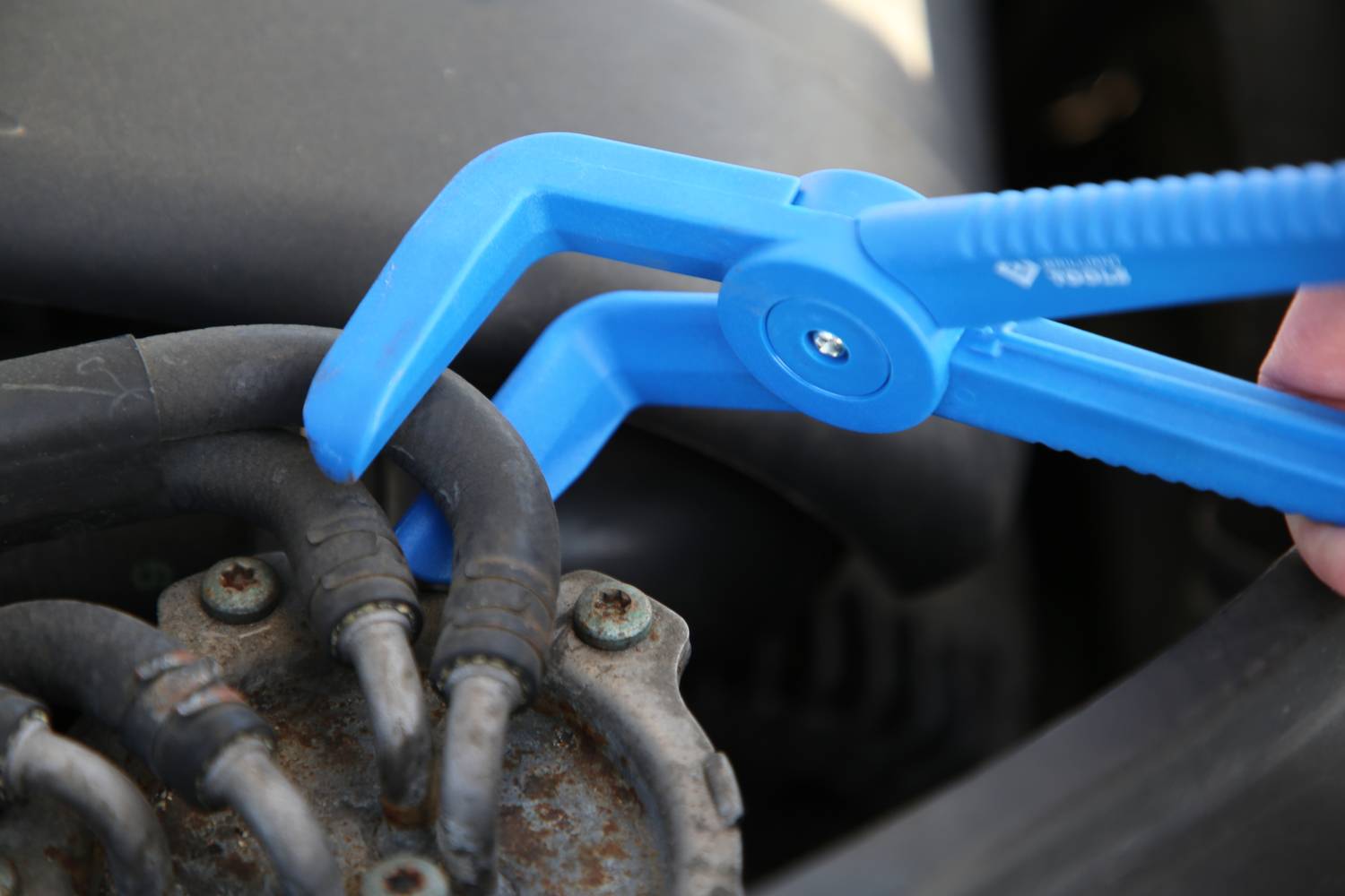 Brilliant Tools BT521015 Schlauch-Abklemm-Zangen-Satz, 90° abgewinkelt, 3-tlg