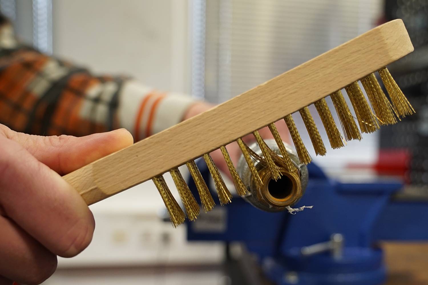 Brilliant Tools BT706009 Messing Drahtbürste, 4-reihig, 290 mm