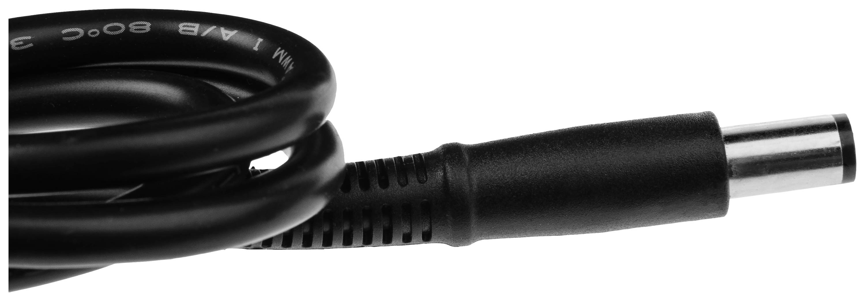 Schwarz-graues Netzkabel mit einem zylindrischen Stecker, geeignet für elektronische Geräte, vor weißem Hintergrund.