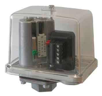 Condor 253549 MDR-F 8H-S Druckschalter 240V IP65 1St.