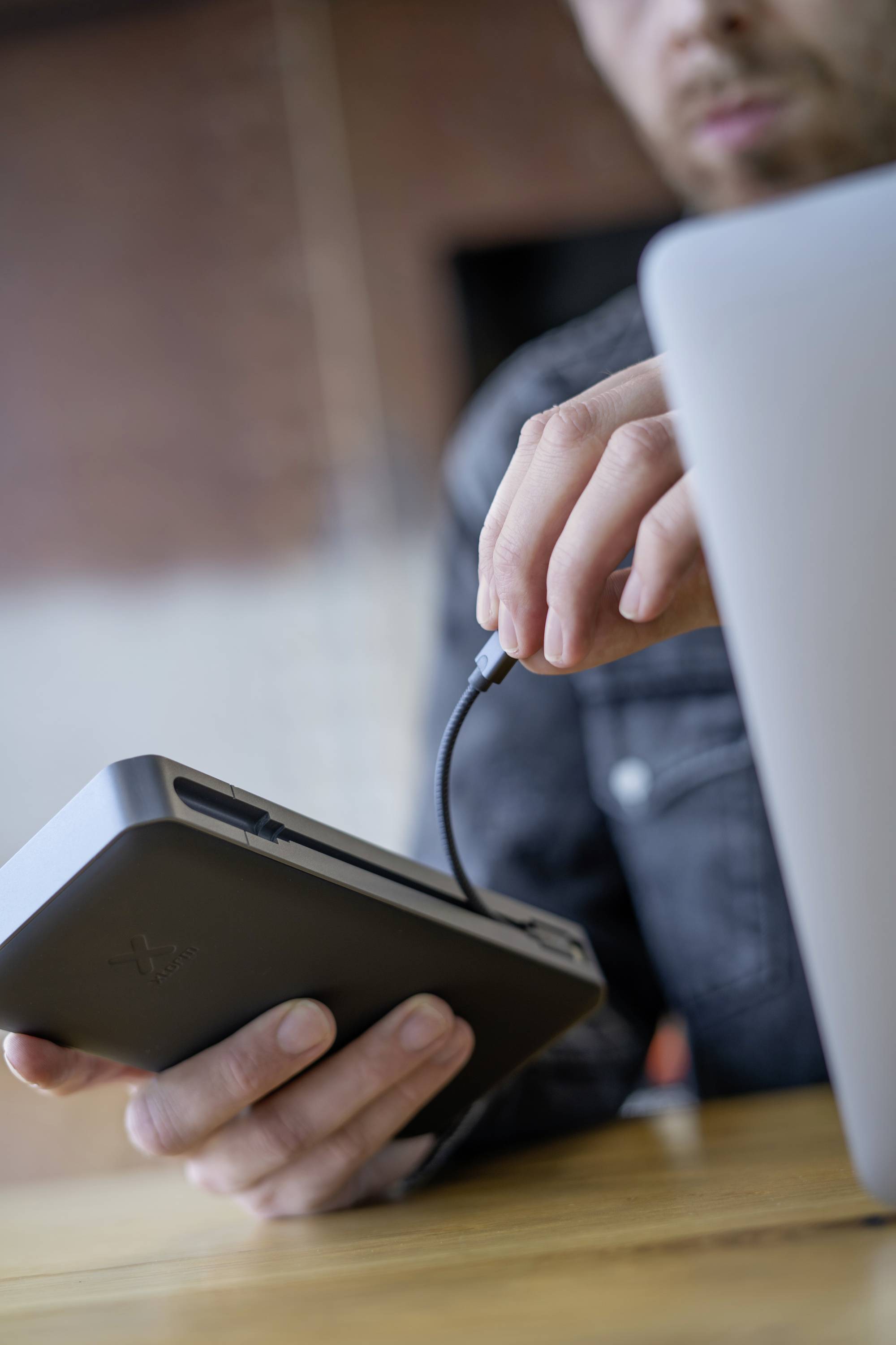 Xtorm by A-Solar XB401 Powerbank 24000 mAh Li-Ion USB-C® Schwarz