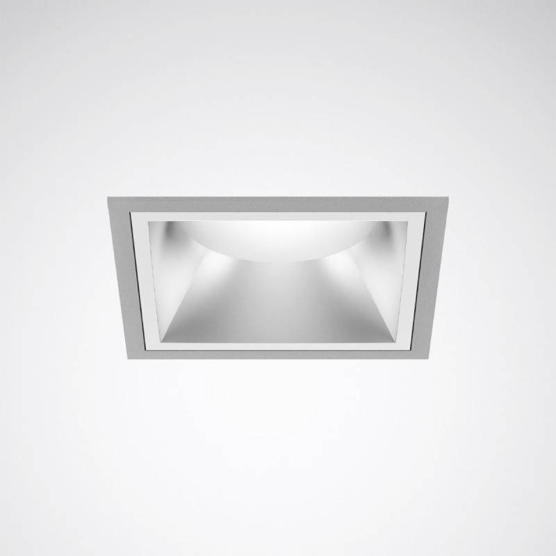 Ein rechteckiger Deckenstrahler strahlt diffuses weißes Licht nach unten in einen weißen Raum.