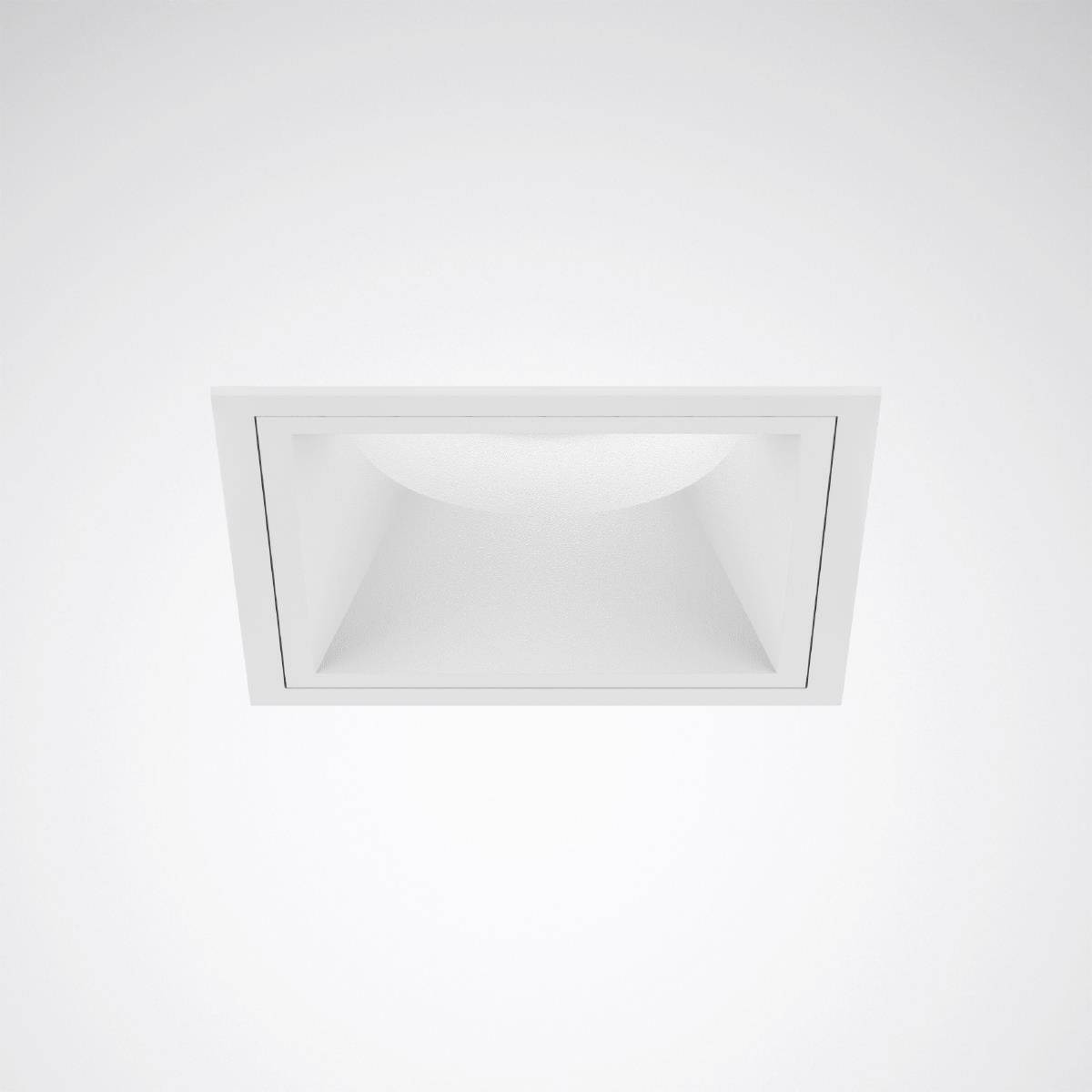 Eine weiße, quadratische Einbauleuchte in einer Decke, die gleichmäßig diffuses Licht abstrahlt.