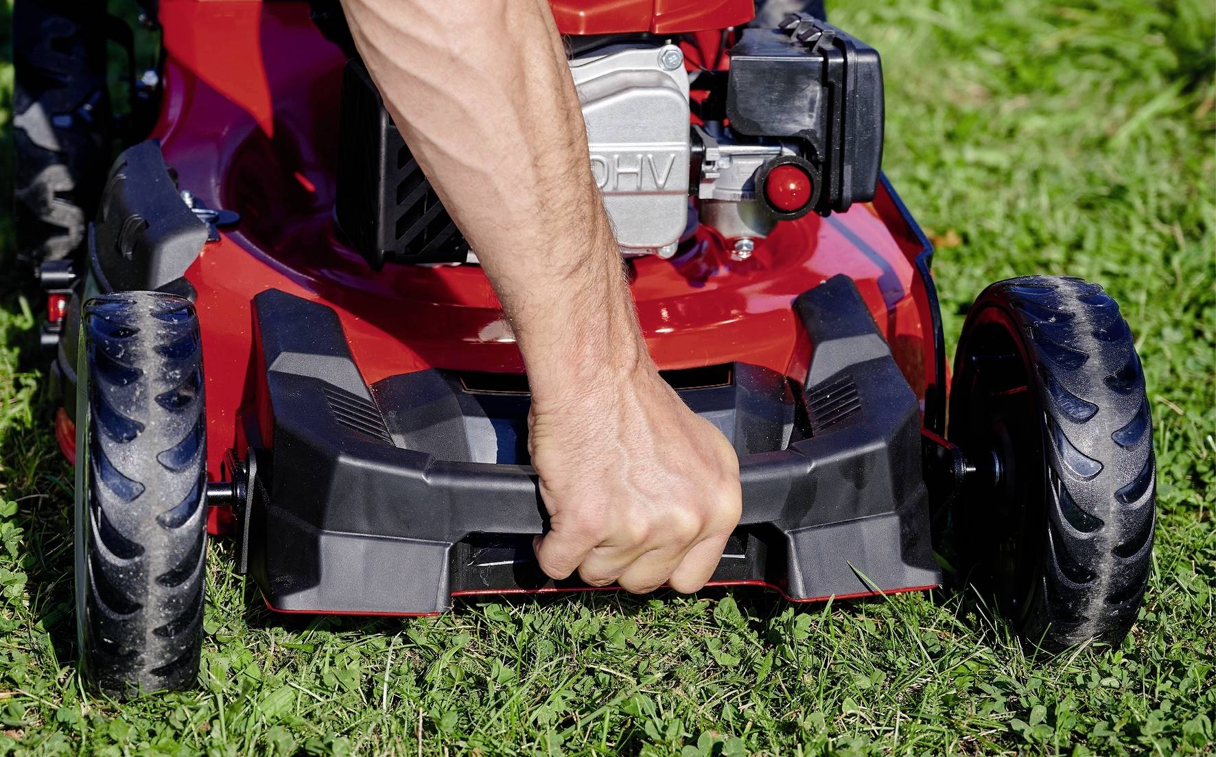 Einhell GC-PM 51/3 S HW Benzin Rasenmäher Höhenverstellbarer Griff mit Klappfunktion 2700W Schnittbreite (max.) 51cm Geeignet für