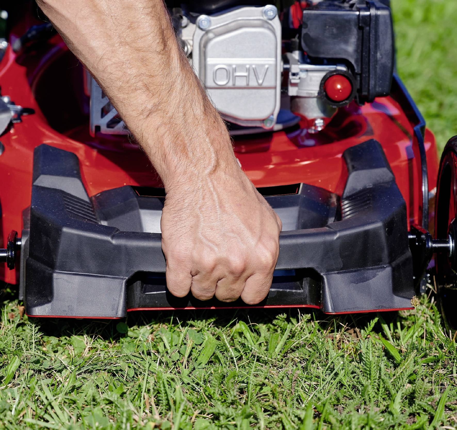 Einhell GC-PM 51/3 S HW-E Benzin Rasenmäher Höhenverstellbarer Griff 2700W Schnittbreite (max.) 51cm Geeignet für 1800m²