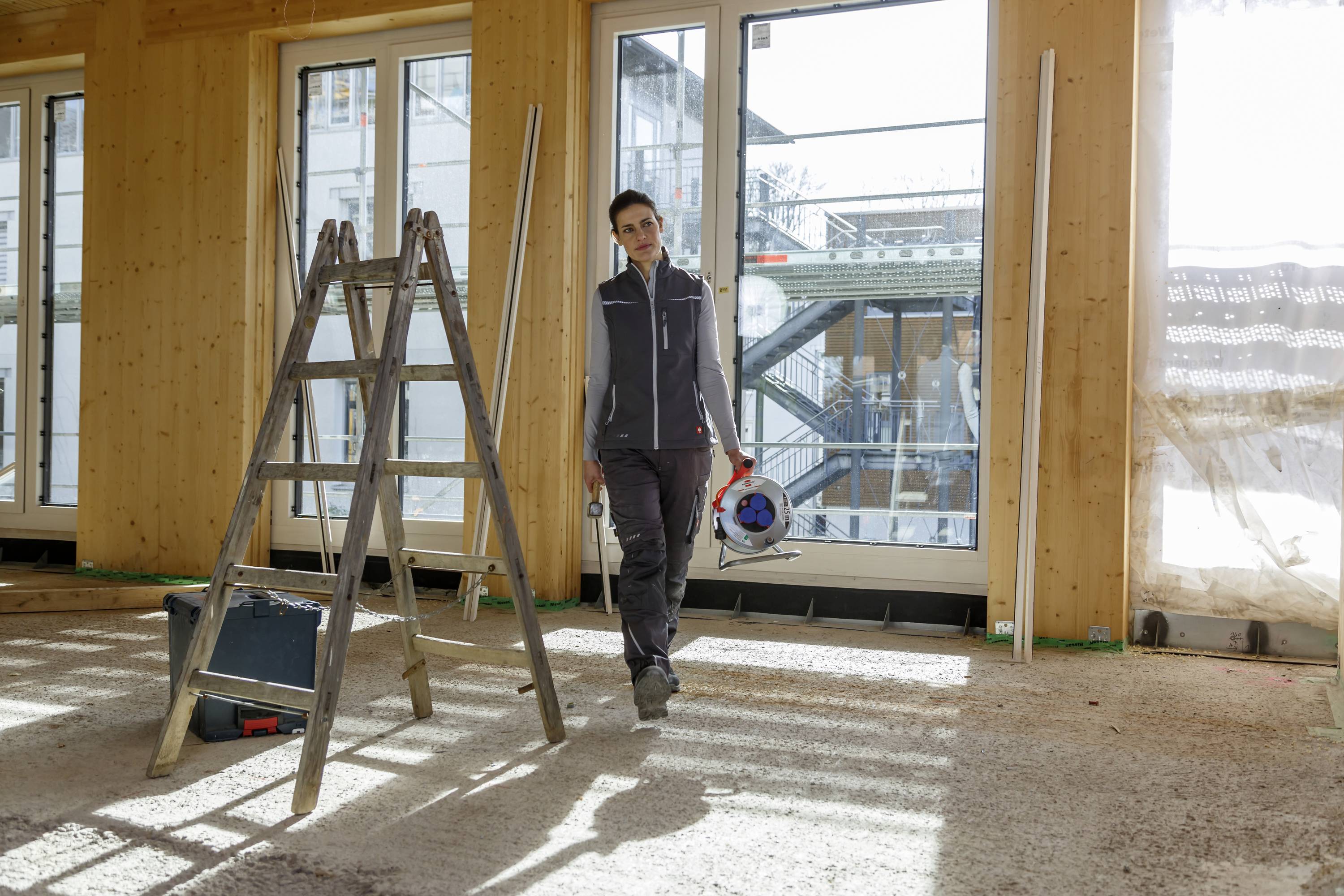 Brennenstuhl 1198740 Kabeltrommel 25m Orange Schutzkontakt-Stecker