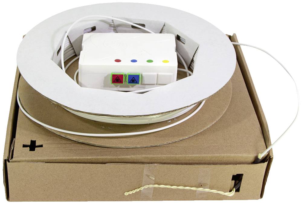 Ein Filament für den 3D-Drucker, verpackt in einem Karton mit Farbkodierungen zum einfachen Anschluss von Filamentadern.