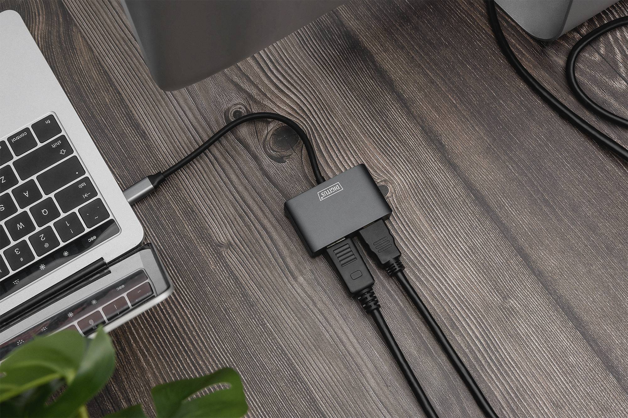 Digitus DA-70826 DisplayPort / HDMI / USB-C® Adapter [1x USB-C® - 2x DisplayPort Buchse, HDMI-Buchse] Schwarz Geschirmt, Rund 0.2 m