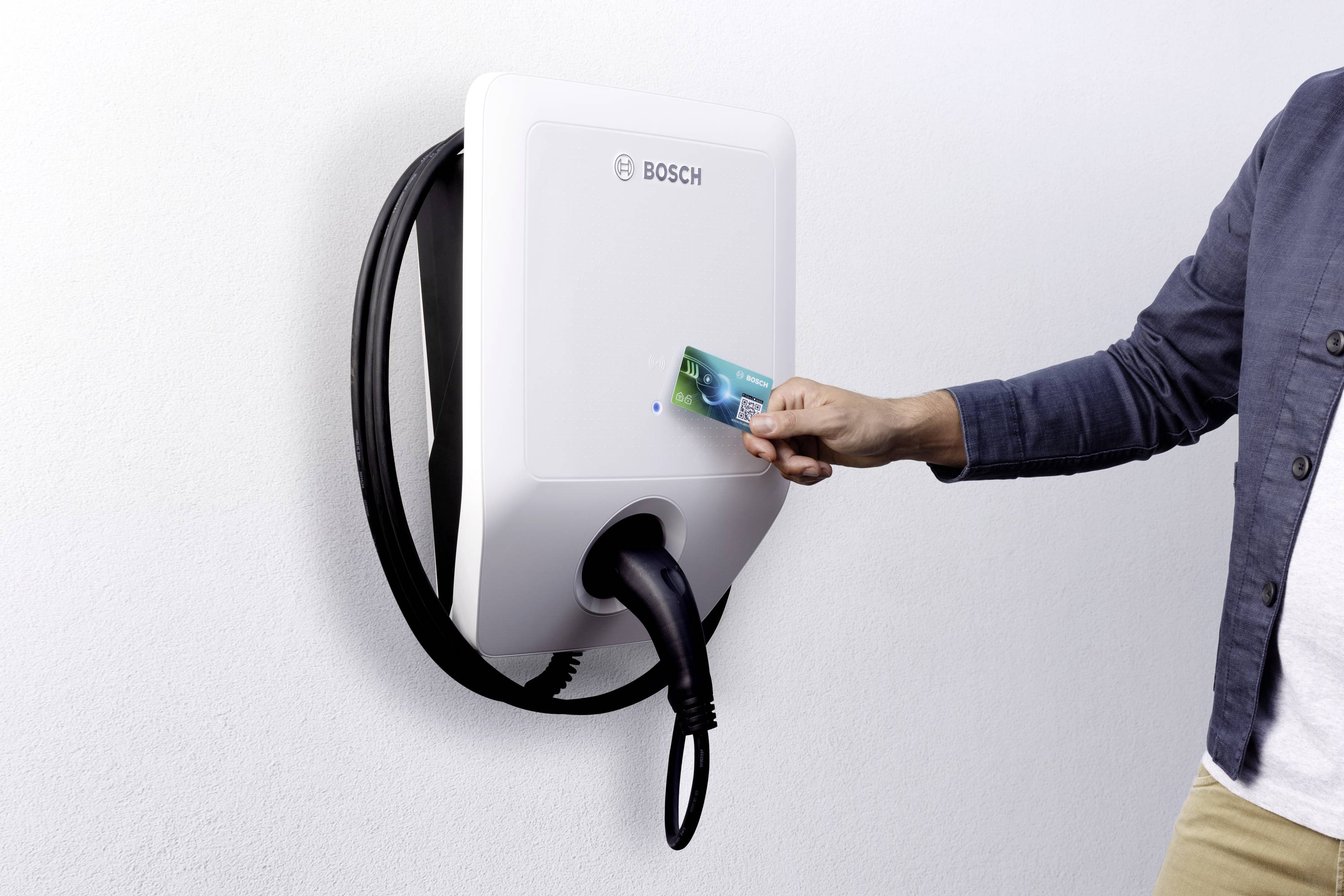 Bosch Home Comfort Power Charge 7000i Wallbox Typ 2 16 A Anzahl Anschlüsse 1 11 kW RFID, WiFi
