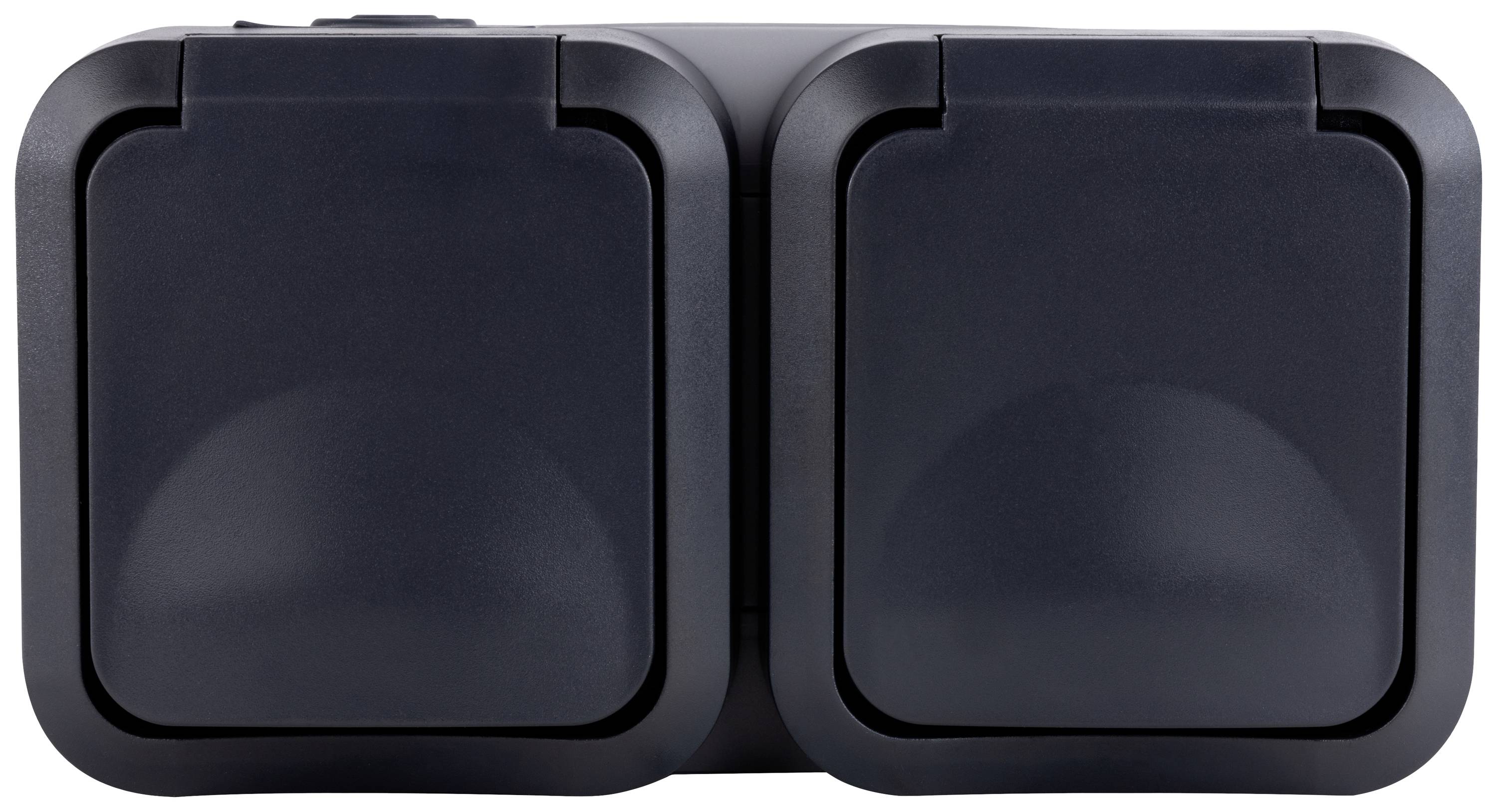 Ein schwarzer, zweifacher elektrischer Steckdosenadapter in quadratischer Form mit abgerundeten Ecken, geeignet für den Außenbereich.