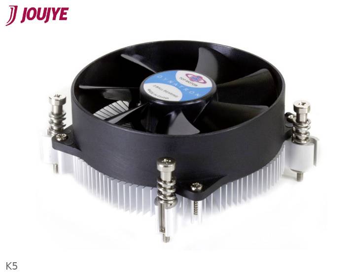 Ein schwarzer CPU-Kühler mit Ventilator und silberner Kühlrippe, montierbar auf einem Computerprozessor, Produktname 'K5'.