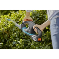 GARDENA EasyCut 40/18V P4A sol Akku Heckenschere ohne Akku, ohne Ladegerät 18V Li-Ion 400mm GARDENA EasyCut 40/18V P4A sol Akku Heckenschere ohne Akku, ohne Ladegerät 18V Li-Ion 400mm