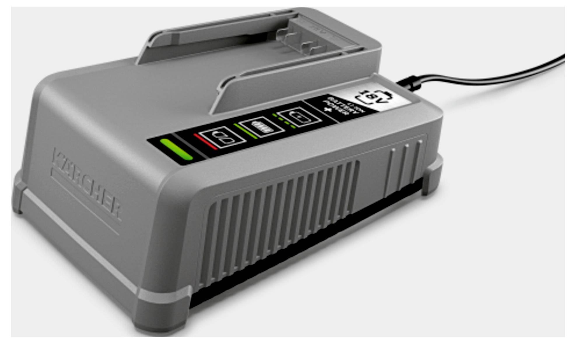 Eine graue Ladestation für Batterien mit einer LED-Anzeige, die den Ladestatus zeigt, und einem angeschlossenen Stecker, vor einem einfarbigen Hintergrund.