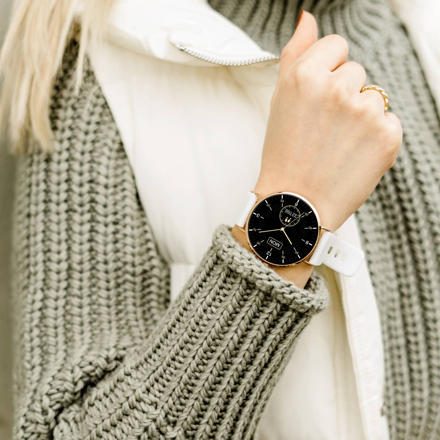 XCOAST SIONA 2 Smartwatch 42mm