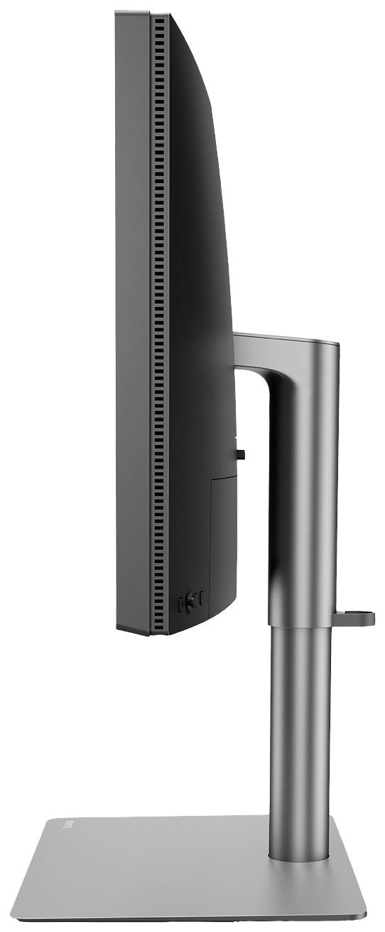 Eine seitliche Ansicht eines schlanken Computermonitors mit verstellbarem Ständer und rechteckigem Fuß.