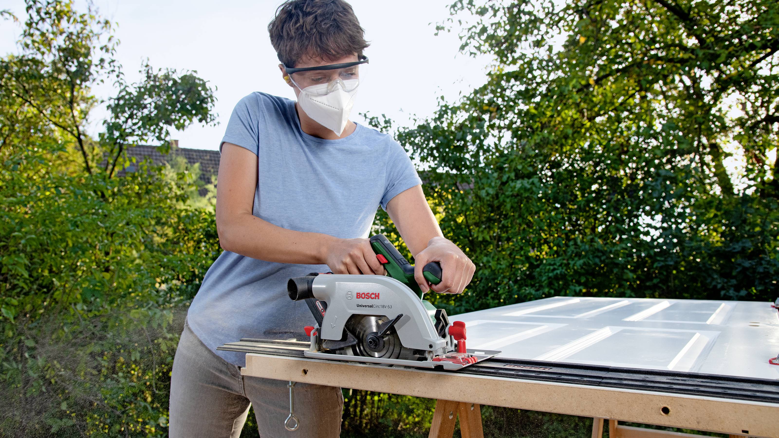 Bosch Home and Garden Universal Circ 18V-53 Akku-Handkreissäge Schnitttiefe max. (90°) 53mm ohne Akku 18V 2.5Ah