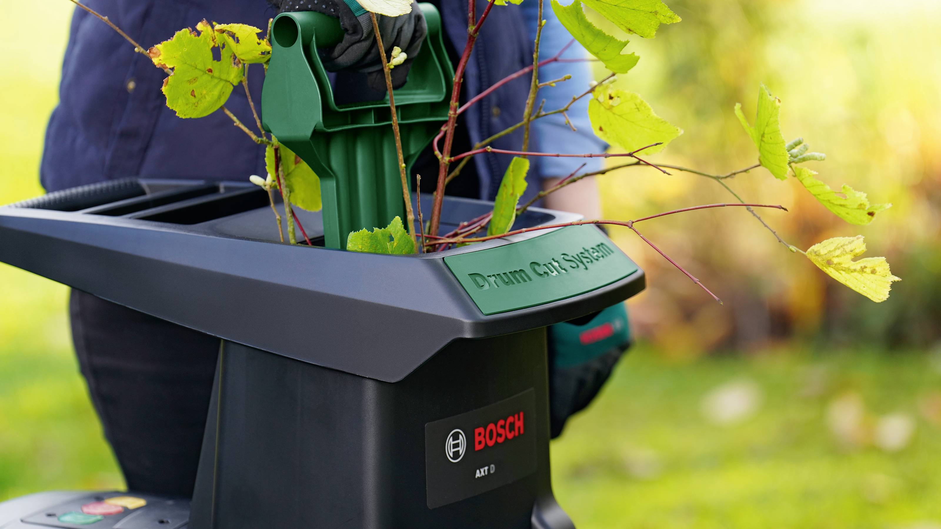 Bosch Home and Garden AXT 22 D Elektro Messer-Häcksler 2200W