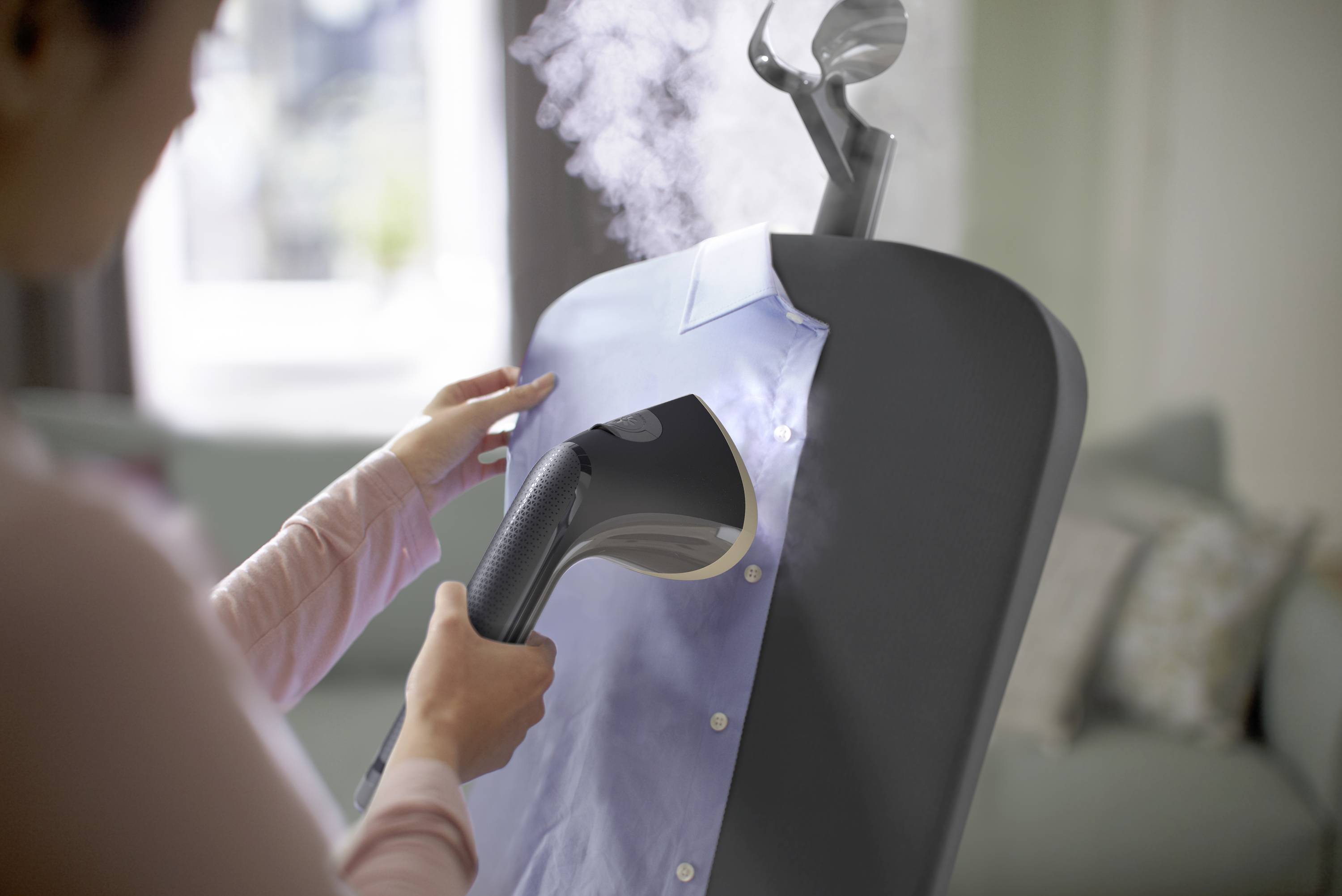 Philips Home STE3170/80 Dampfglätter Schwarz 2000 W