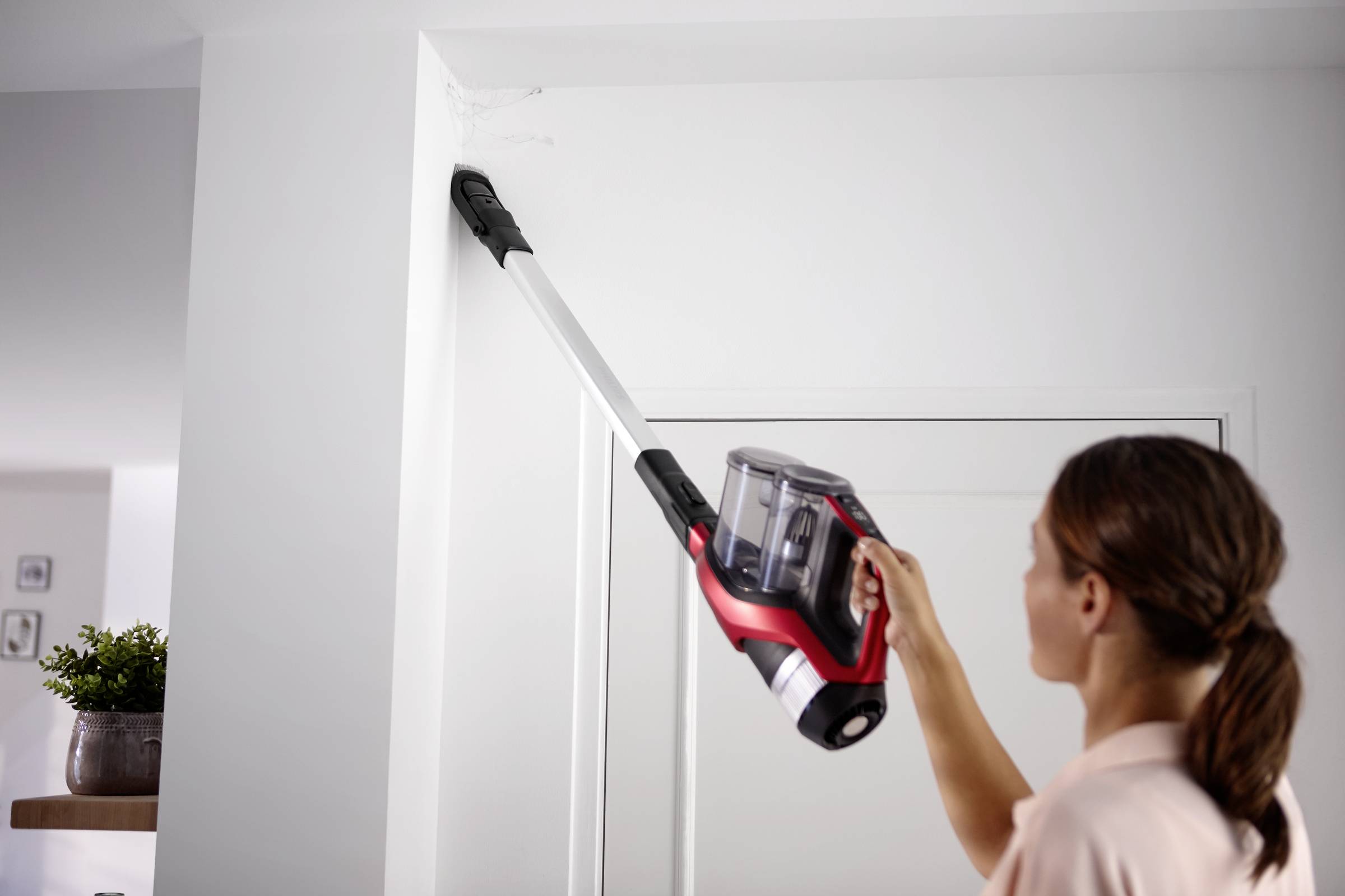 Philips Home XC7043/01 Akku-Handstaubsauger motorbetriebene Saugbürste