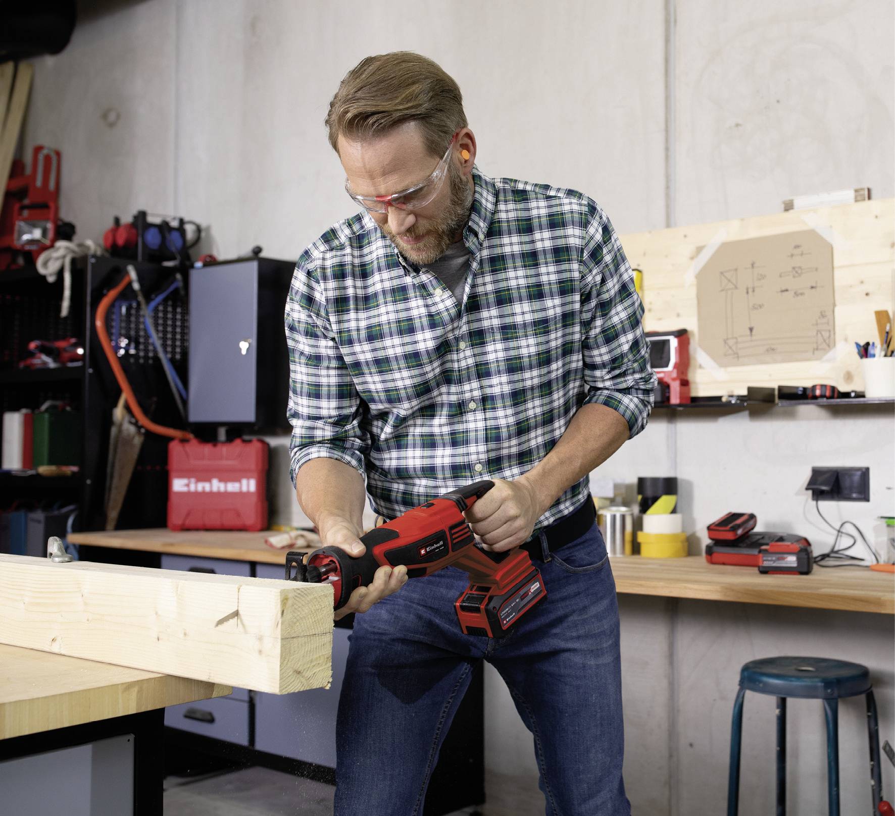 Einhell 5 tlg. Set Power X-Change 4326444 Werkzeugset Universal, Akkugeräte, Bohr- und Schlagbohrmaschinen, Stich- und Säbelsägen ausziehbarer Gri