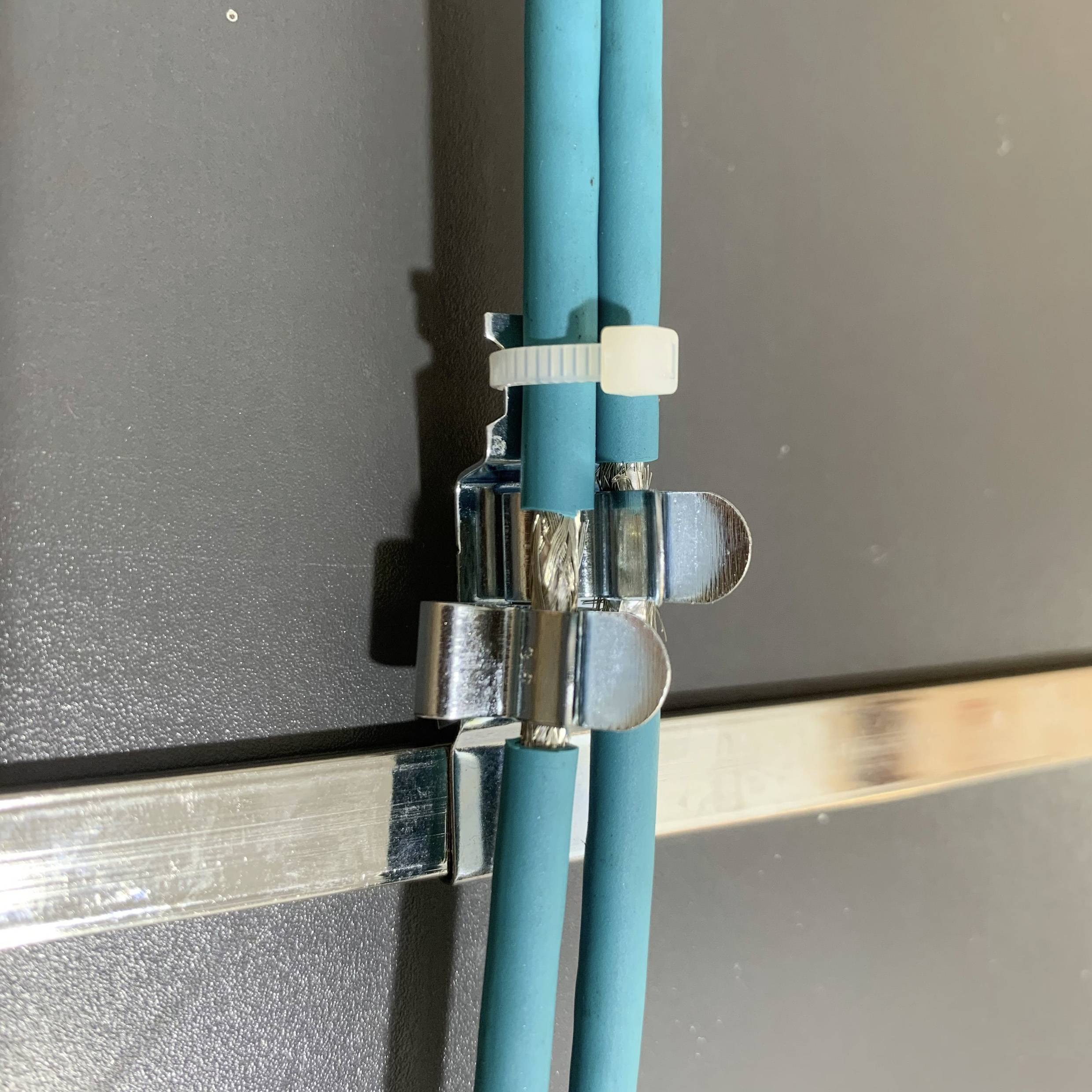 TRU COMPONENTS Schirmklammer Klemm-Ø (max.) 8mm Federstahl 1St.