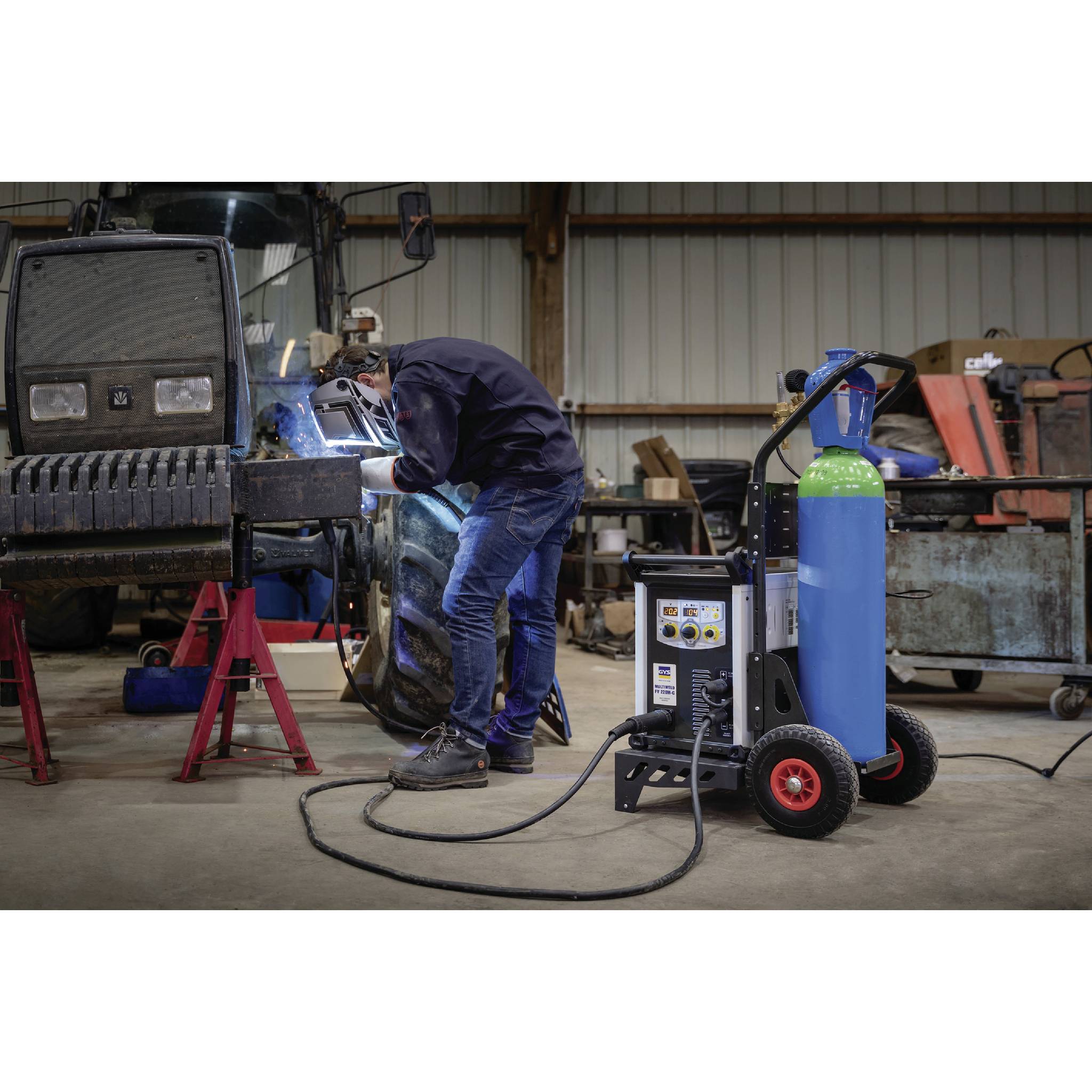 GYS MULTIWELD 220M-C Schweißinverter 30 - 220A