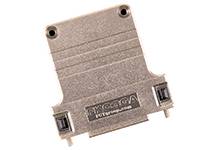 Metalladapter mit zwei Anschlüssen und der Aufschrift 'SKA3GA'. Dient zur Verbindung elektronischer Bauteile.