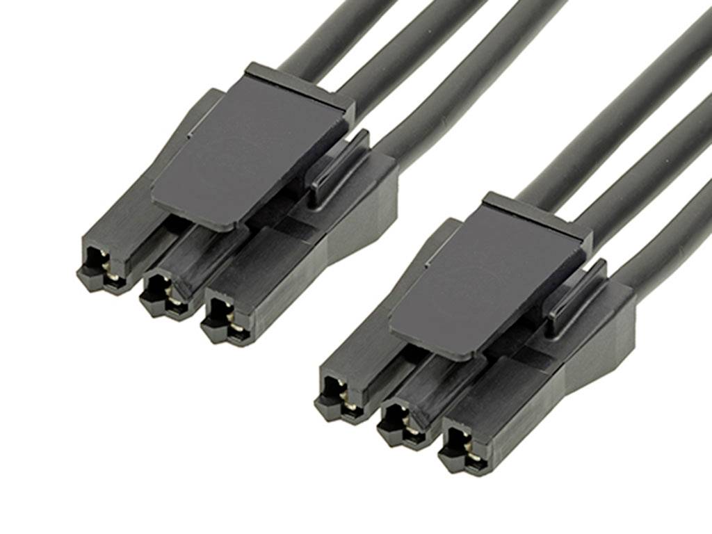 Schwarze Steckverbinder mit drei Pins in Doppelausführung, geeignet für Computer- oder Elektronikverkabelung.