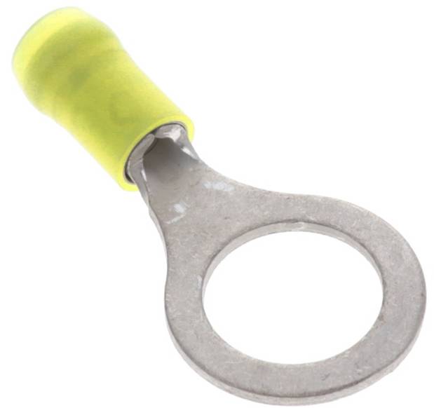 Ein gelber isolierter Ringkabelschuh mit einer Metallöse, der zum Verbinden von Drähten mit einer Schraube oder einem Stift verwendet wird, üblicherweise in elektrischen Installationen.