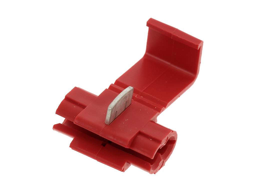 Roter Kabelverbinder aus Kunststoff, geöffnet, mit Metallkontakt, für elektrische Verbindungen in der Fahrzeug- oder Hausverkabelung.