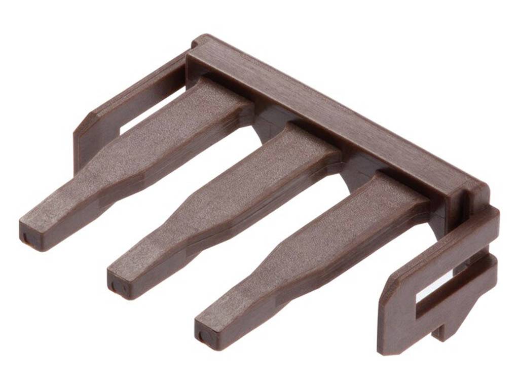 Ein brauner Kunststoffstecker mit vier parallelen Flachstiften, seitlich geöffnet, möglicherweise für elektronische Verbindungen verwendet.