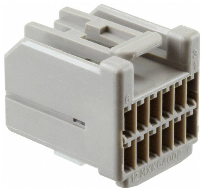 Ein beiger, rechteckiger elektronischer Stecker mit mehreren Steckplätzen, gekennzeichnet mit der Nummer 12 MX64002 Y, wird für elektrische Verbindungen verwendet.