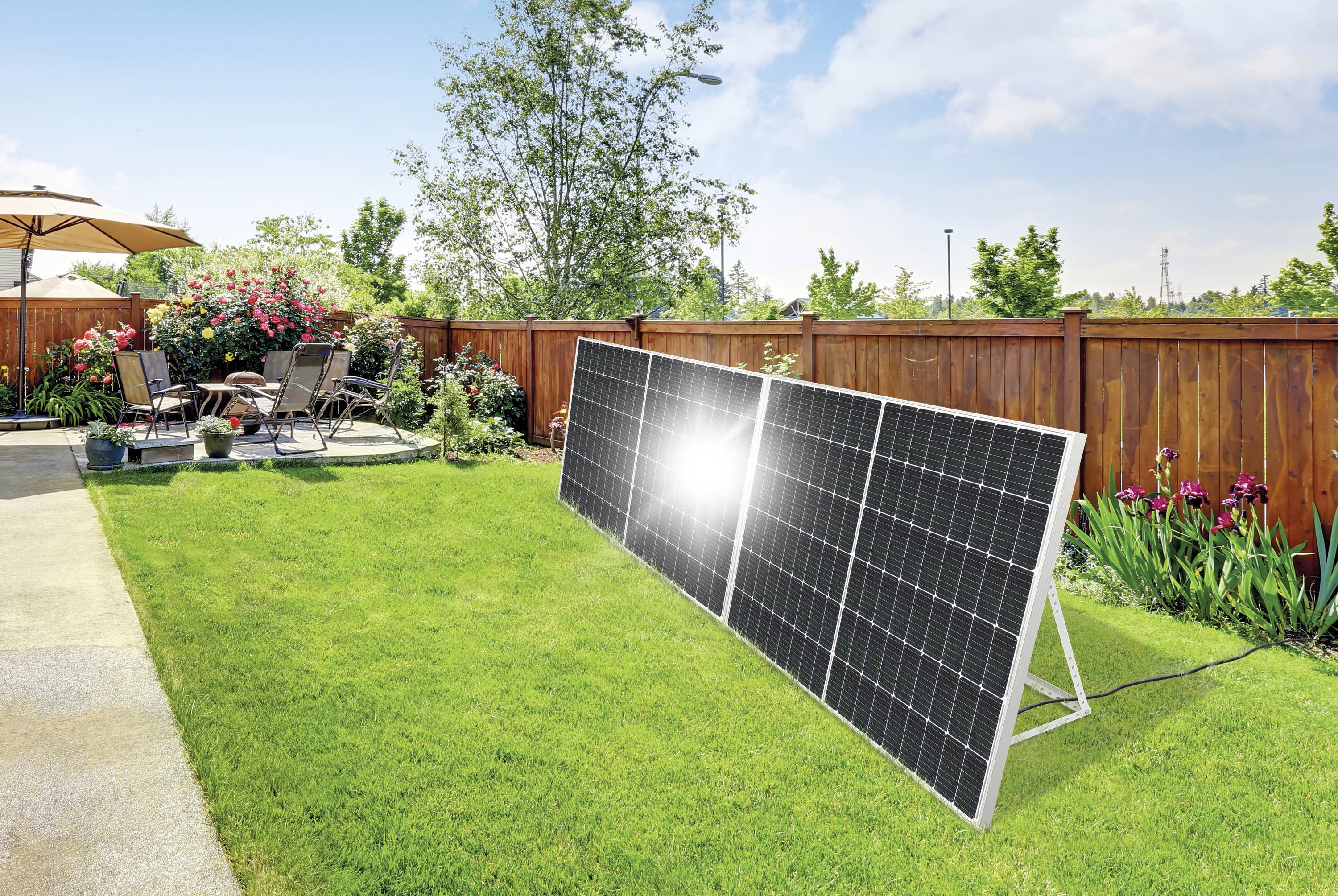 Schwaiger Balkonkraftwerk SOKW0600 Solar-Set 600 Wp inkl. Wechselrichter, inkl. Anschlusskabel