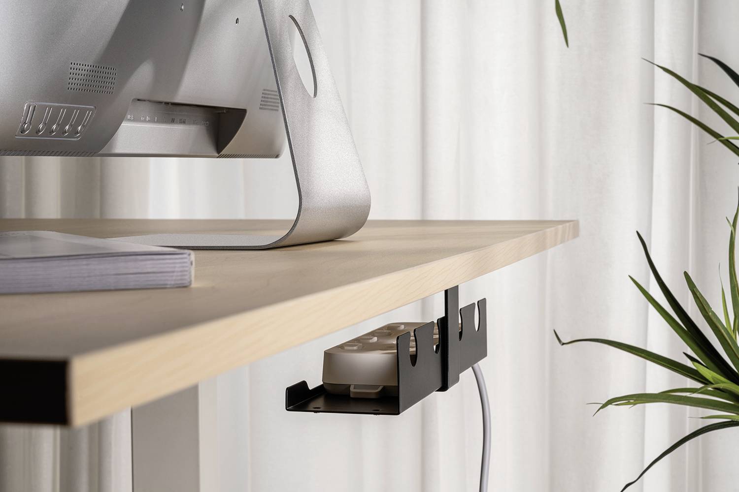 My Wall Monitor Ablagefläche Schwarz